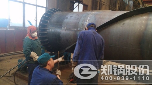 用汗水直面挑战——贺大宝娱乐分厂E1235产品顺遂完工！
