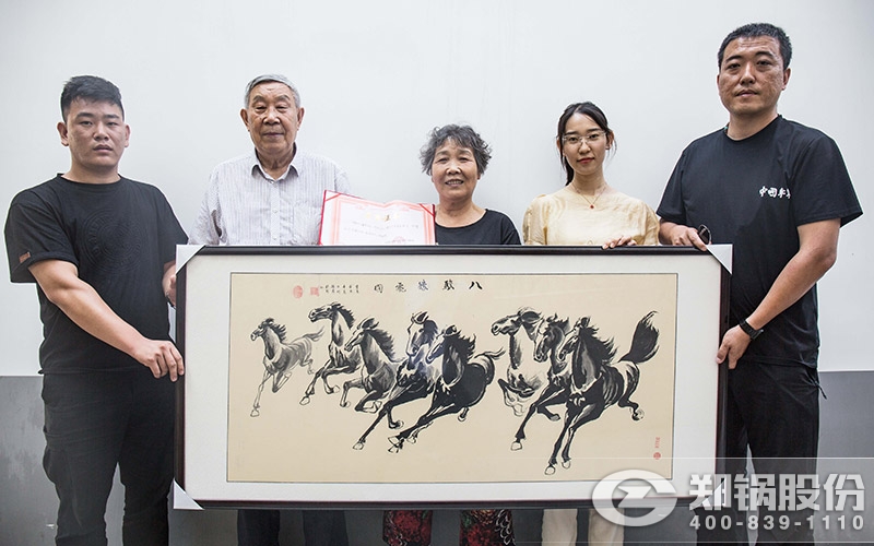 刘本立先生将其画作赠予给大宝娱乐